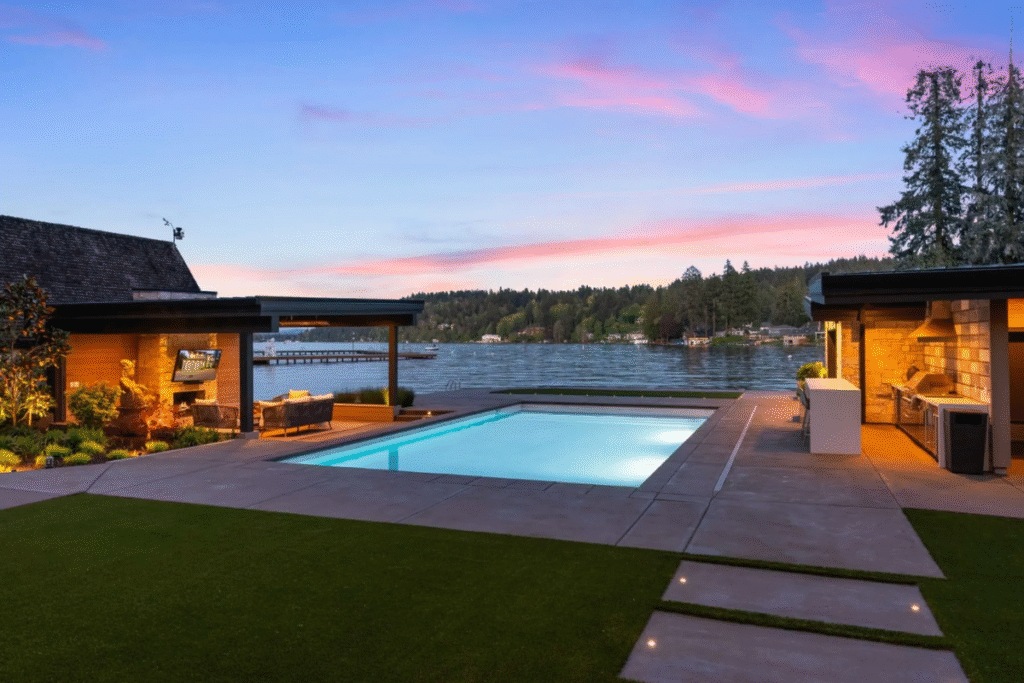 Oswego Lake
